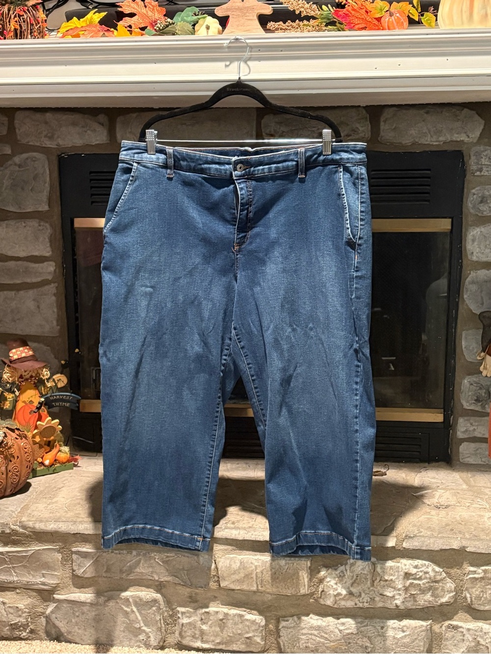 Style & Co. Medium Blue Cropped Ankle Jeans
